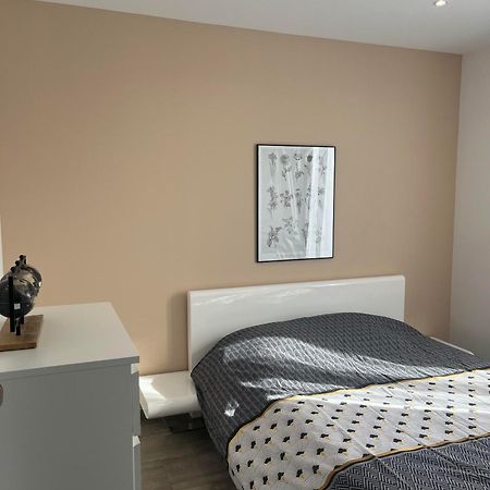 Logement Prive A Proximite Du Mont Ventoux カルパントラ エクステリア 写真