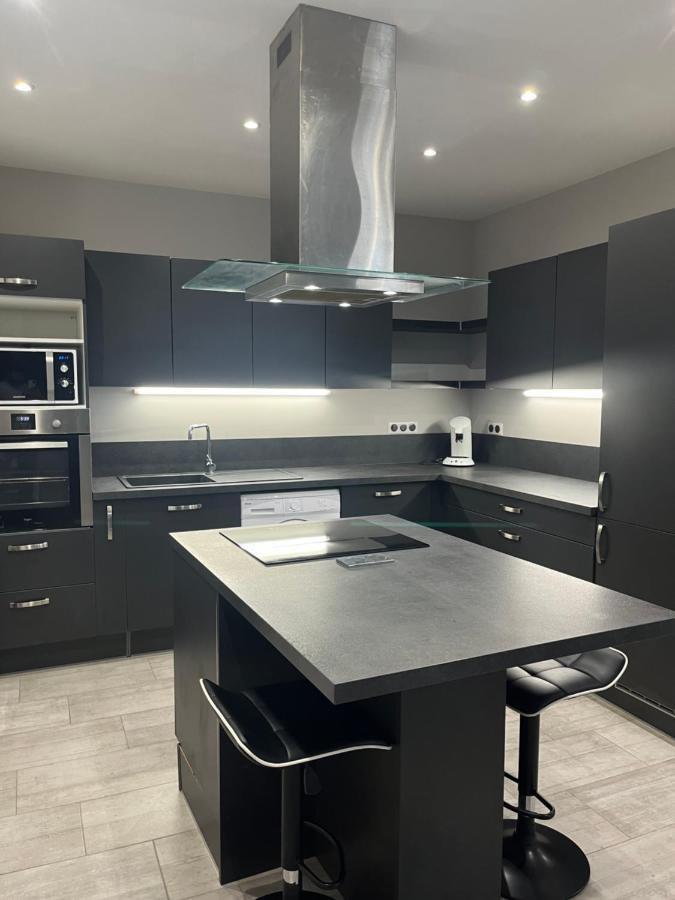 Logement Prive A Proximite Du Mont Ventoux カルパントラ エクステリア 写真