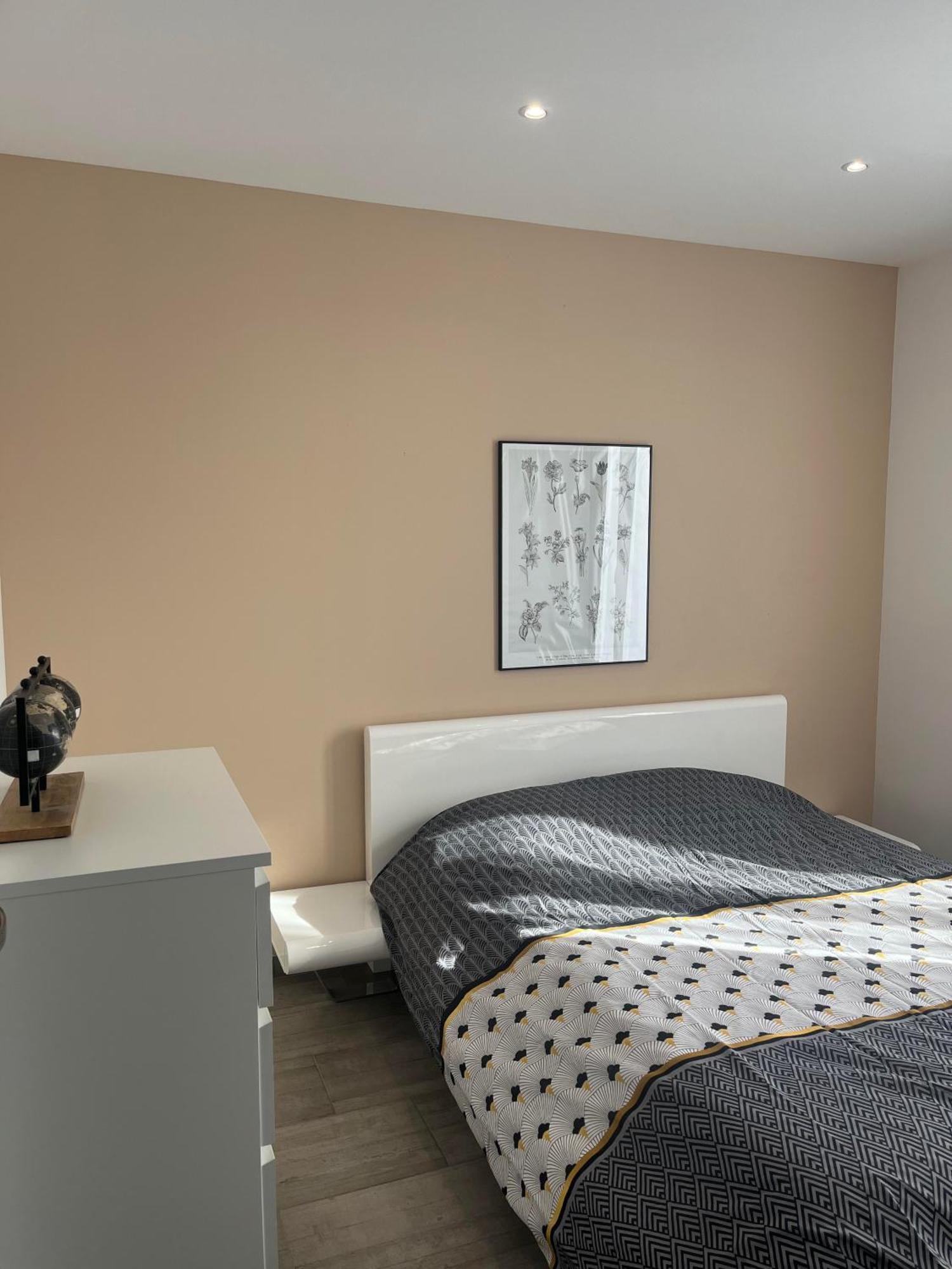 Logement Prive A Proximite Du Mont Ventoux カルパントラ エクステリア 写真